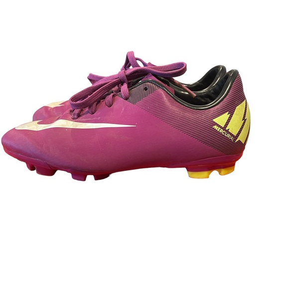 NIKE Mercurial Victory II FG Youth Soccer Cleats - Picture 2 of 7
